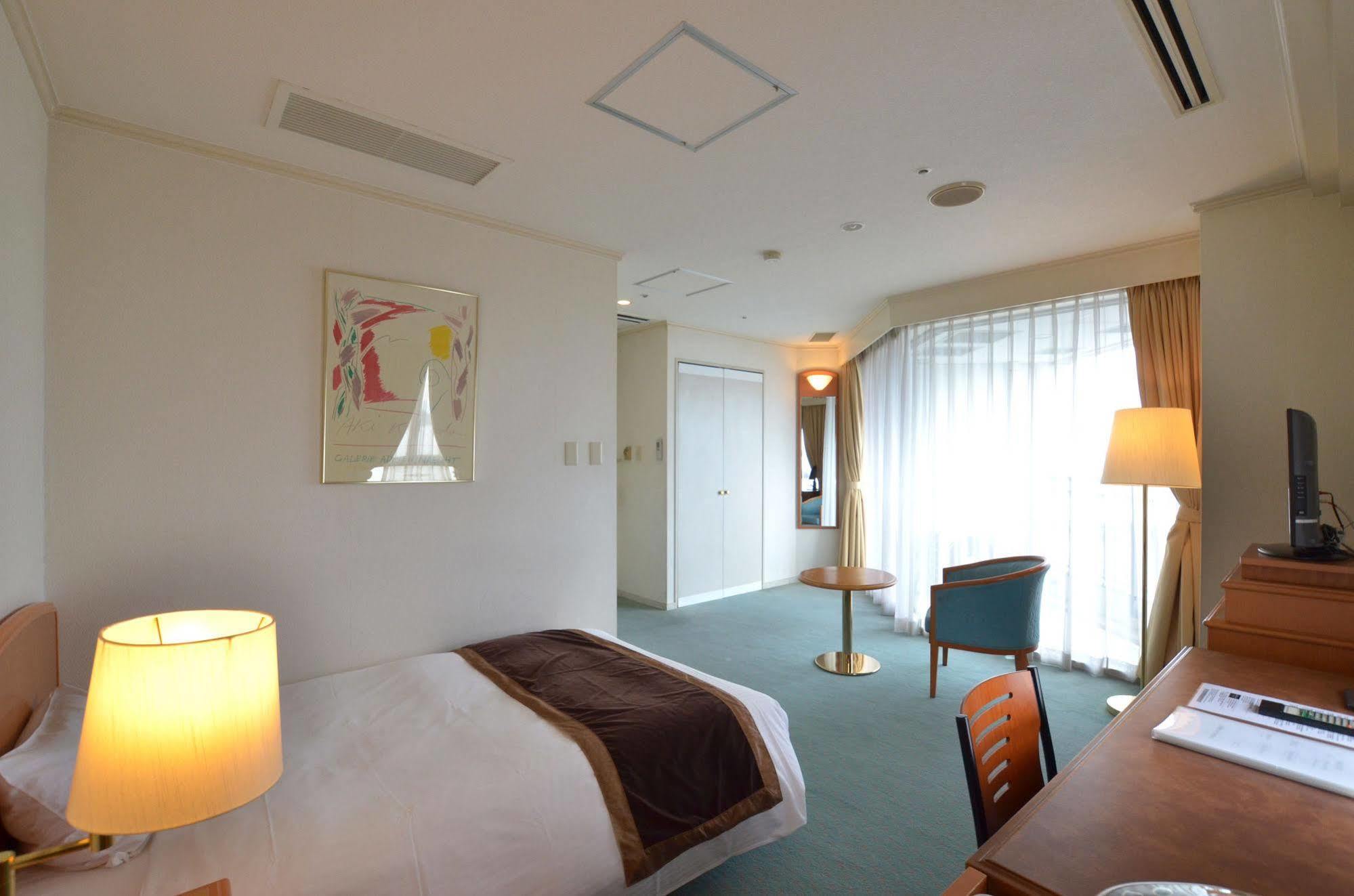 Nagasaki International Hotel Omura Kültér fotó